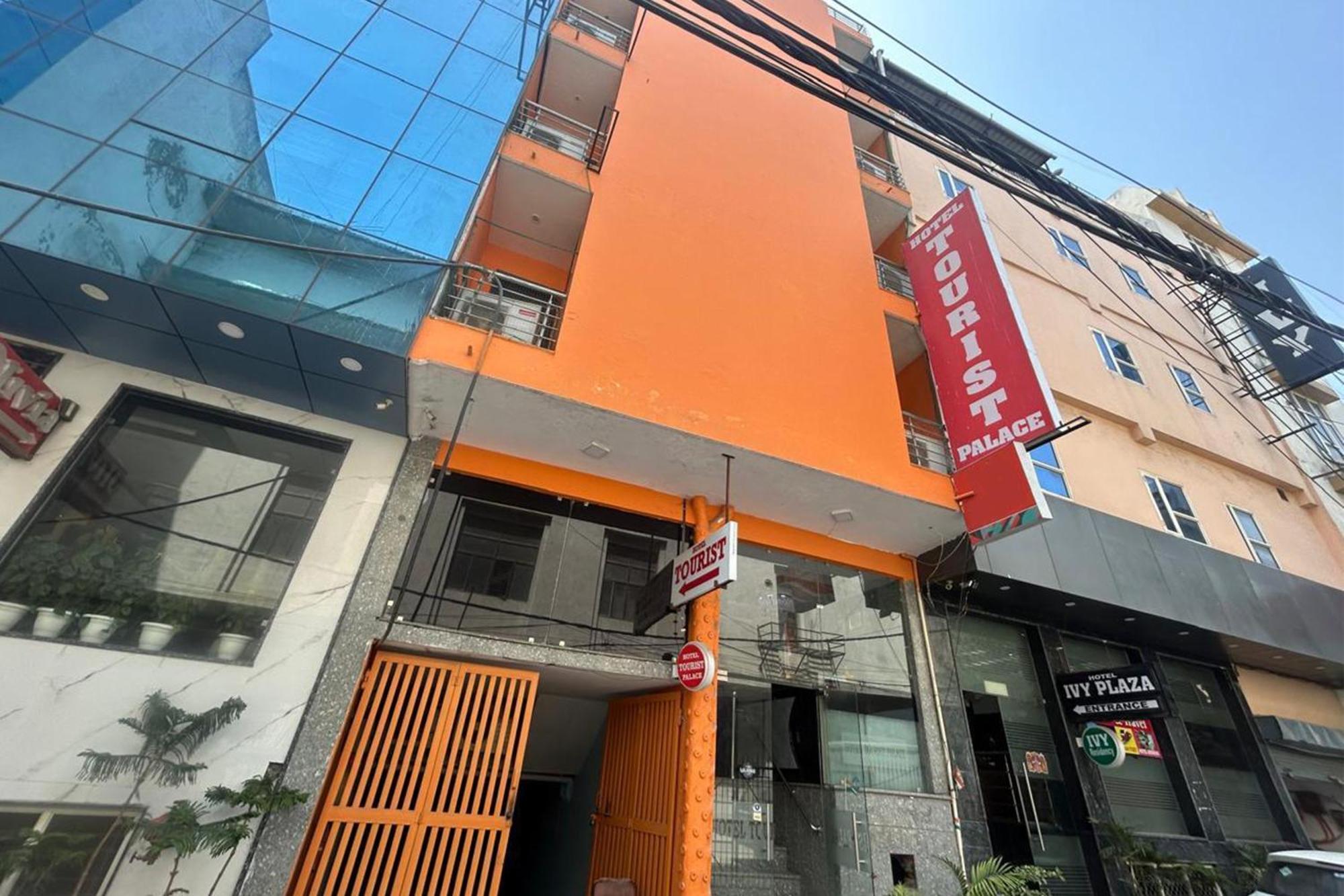 호텔 투어리스트 팰리스 뉴델리 외부 사진